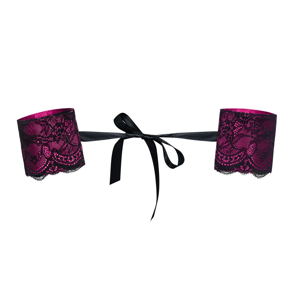 Menottes Roseberry - Obsessive